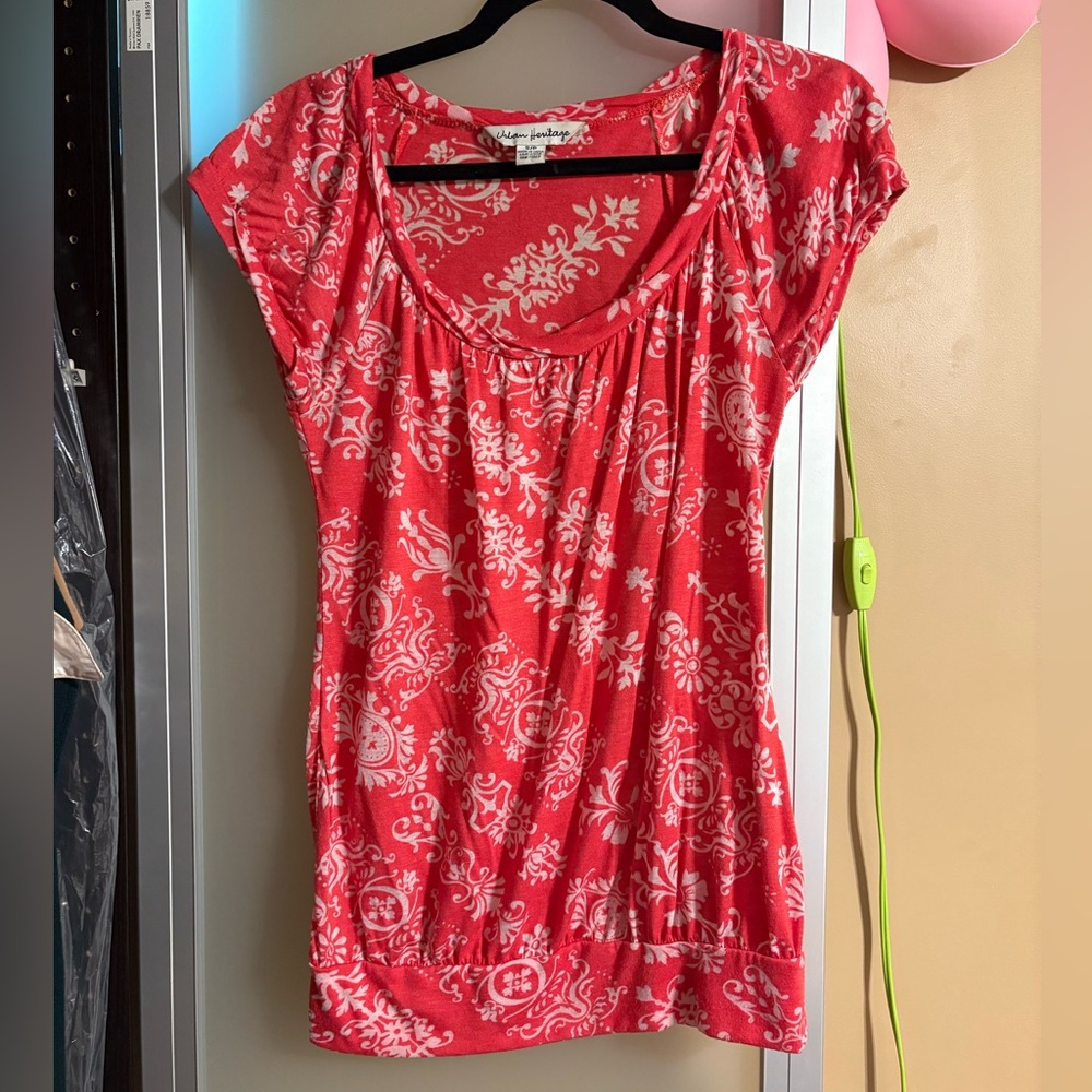 Vintage Urban Heritage Red and White Floral Blouse